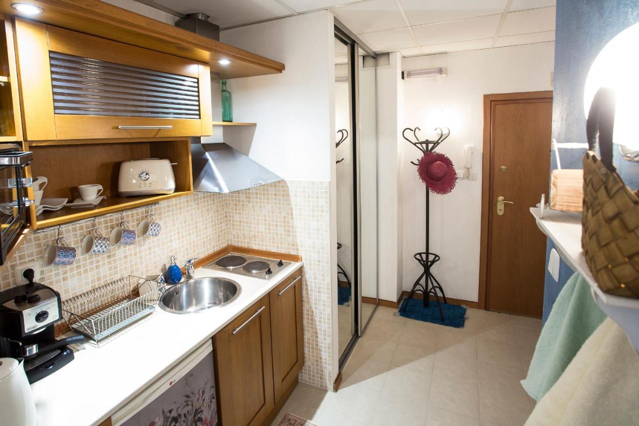 Top Center Designer Studio 1 Minute To Ndk&Vitosha By Flat Mаnager Sofia Exterior photo